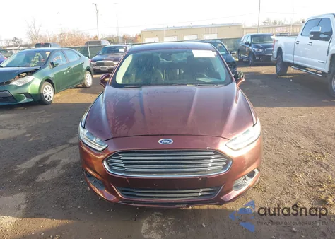 2016 Ford Fusion Se z USA, uszkodzony, nr VIN 3FA6P0HD9GR112647